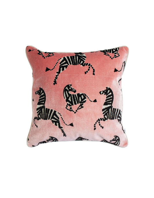 COJIN FINESSE ROSE 60 CM